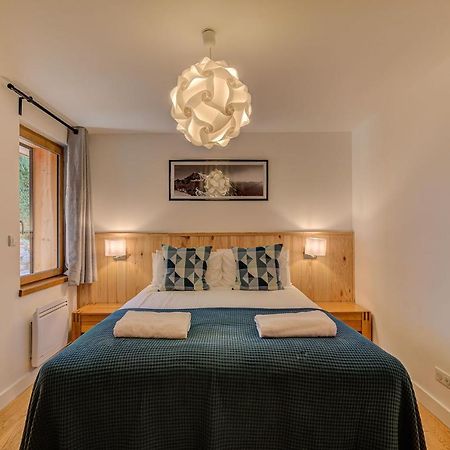 Biolay 2 - Alpes Travel - Central Chamonix - Sleeps 4-6アパートメント エクステリア 写真